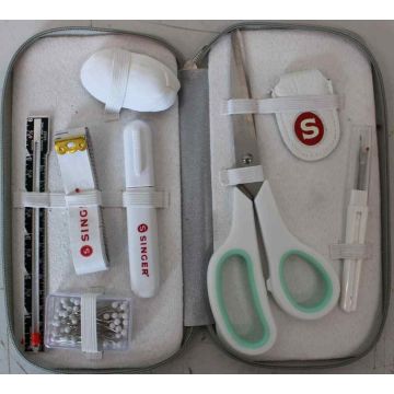 Õmblustarvikute komplekt SINGER Premium Sewing Kit