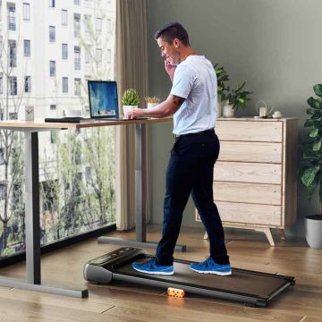 Treadmill, 12 programs, 120 × 52.6 × 12.6 cm