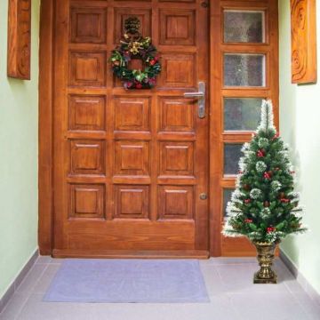 Christmas tree, 193 PVC tips and 37 pine needles
