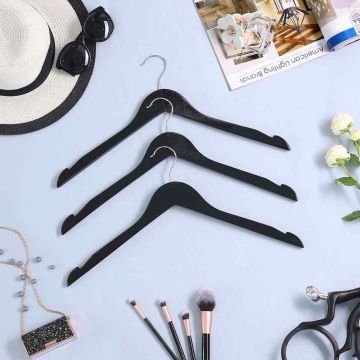 Riidepuud sälkudega 20 tk, mustad