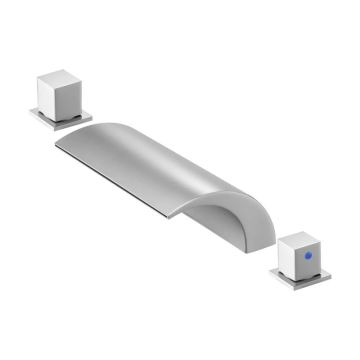 Смеситель для ванной комнаты Roman Silver, 3 отверстия, 2 ручки, настольный, двойной поток воды.