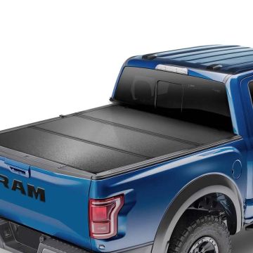 Veoauto kerekate Ford F-150 2015–2024, 6,5' kere, LED-valgustusega, must