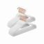 Valge sametist riidepuude komplekt, 50 tk.